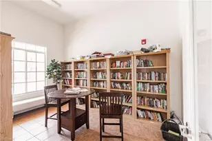 8224 Key Royal Cir, Naples, FL 34119 - Photo 18