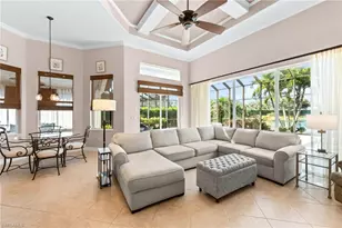 7875 Valencia Ct, Naples, FL 34113 - Photo 14