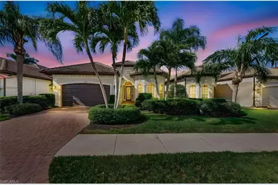 7875 Valencia Ct, Naples, FL 34113 - Photo 2