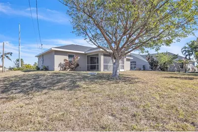 1808 Tropicana Pkwy W, Cape Coral, FL 33993 - Photo 46