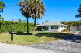 516 Gordonia Rd, Naples, FL 34108 - Photo 6