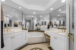 7225 Pelican Bay Blvd, Naples, FL 34108 - Photo 18