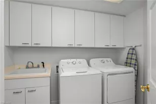 7225 Pelican Bay Blvd, Naples, FL 34108 - Photo 24