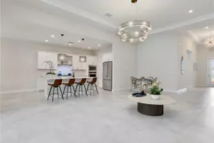 9252 Cayman Dr, Naples, FL 34114 - Photo 10