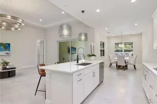 9252 Cayman Dr, Naples, FL 34114 - Photo 16