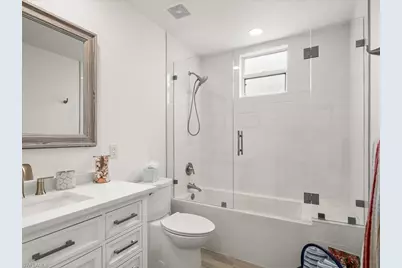 501 Robin Hood Cir #101, Naples, FL 34104 - Photo 18