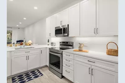 501 Robin Hood Cir #101, Naples, FL 34104 - Photo 1