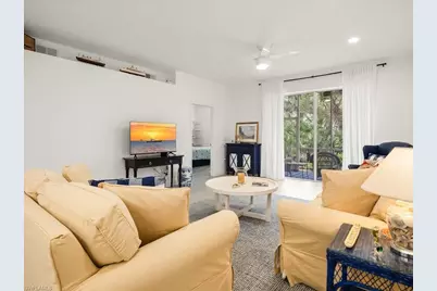 501 Robin Hood Cir #101, Naples, FL 34104 - Photo 8