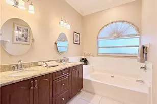 8013 Kilkenny Ct, Naples, FL 34112 - Photo 16