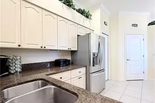 8013 Kilkenny Ct, Naples, FL 34112 - Photo 6