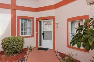 110 Asaf Dr, Naples, FL 34104 - Photo 4