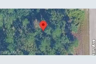 813 Canton Ave, Lehigh Acres, FL 33972 - Photo 2