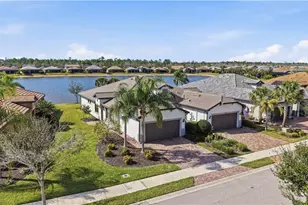 7733 Jacaranda Ln, Naples, FL 34114 - Photo 1