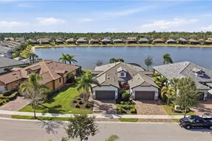 7733 Jacaranda Ln, Naples, FL 34114 - Photo 24