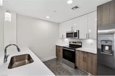 26610 Rosewood Pointe Dr #202, Bonita Springs, FL 34135 - Photo 4