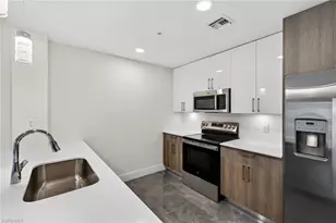 26610 Rosewood Pointe Dr, Bonita Springs, FL 34135 - Photo 4