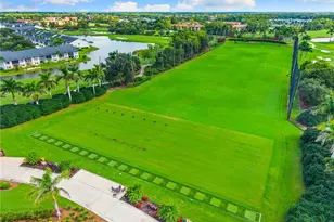 256 Countryside Dr, Naples, FL 34104 - Photo 40