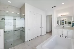 11966 Gardenia Ave, Naples, FL 34120 - Photo 8