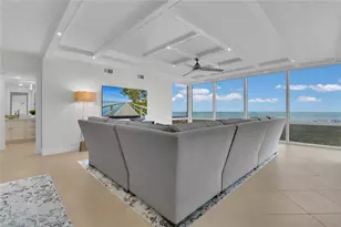 7515 Pelican Bay Blvd, Naples, FL 34108 - Photo 2