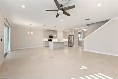 28181 Captiva Shell Loop, Bonita Springs, FL 34135 - Photo 6