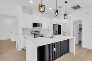 1503 Cleveland Ave, Lehigh Acres, FL 33972 - Photo 10