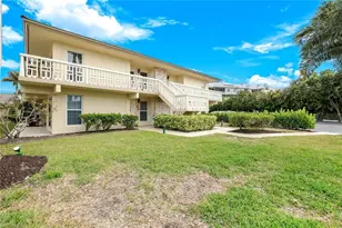 1215 Edington Pl, Marco Island, FL 34145 - Photo 20