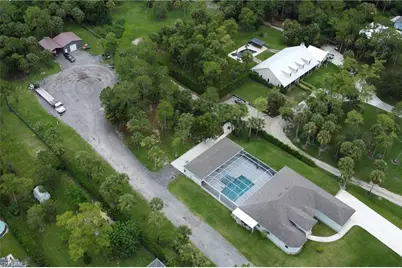 1086 21st St SW, Naples, FL 34117 - Photo 42