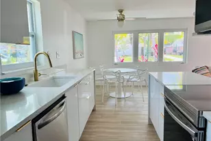 555 14th St N, Naples, FL 34102 - Photo 14