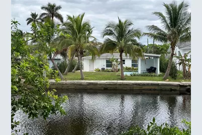 555 14th St N, Naples, FL 34102 - Photo 8