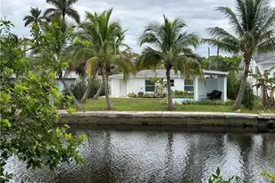 555 14th St N, Naples, FL 34102 - Photo 8