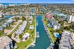 881 Panama Ct, Marco Island, FL 34145 - Photo 42