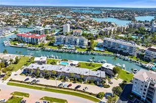 881 Panama Ct, Marco Island, FL 34145 - Photo 40