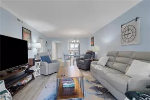 2121 Collier Ave, Fort Myers, FL 33901 - Photo 8