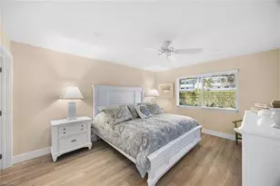 350 Harbour Dr, Naples, FL 34103 - Photo 16