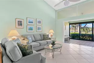 660 Kings Way, Naples, FL 34104 - Photo 2