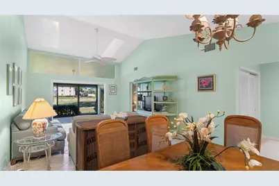 660 Kings Way, Naples, FL 34104 - Photo 6