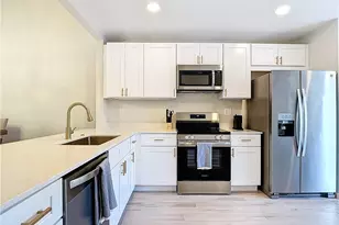 1808 Kings Lake Blvd, Naples, FL 34112 - Photo 8