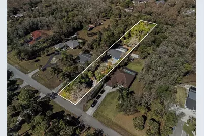 6051 Lancewood Way, Naples, FL 34116 - Photo 2