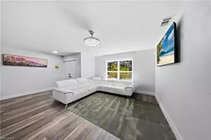 6051 Lancewood Way, Naples, FL 34116 - Photo 6