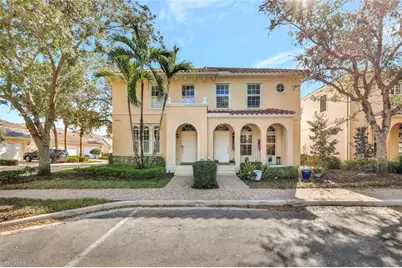 6210 Towncenter Cir, Naples, FL 34119 - Photo 2