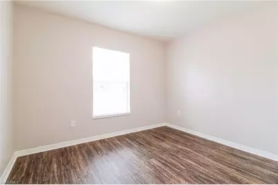 3802 35th St SW, Lehigh Acres, FL 33976 - Photo 10