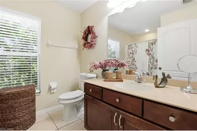 2207 NE 28th St, Cape Coral, FL 33909 - Photo 18