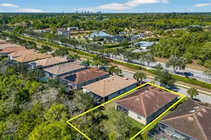 10464 Yorkstone Dr, Bonita Springs, FL 34135 - Photo 24