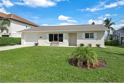 4862 Regal Dr, Bonita Springs, FL 34134 - Photo 4