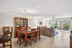 6700 Dennis Cir, Naples, FL 34104 - Photo 10