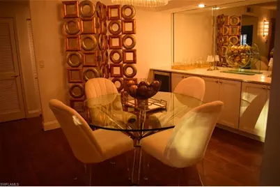 5817 Glencove Dr #402, Naples, FL 34108 - Photo 4