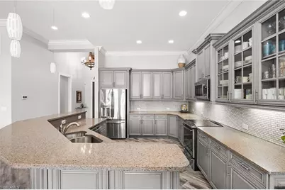 6502 Roma Way, Naples, FL 34113 - Photo 16