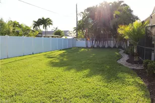 556 96th Ave N, Naples, FL 34108 - Photo 6