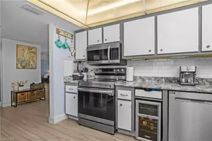 100 Glades Blvd, Naples, FL 34112 - Photo 28