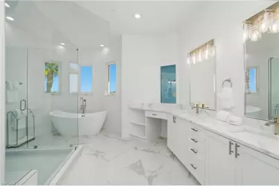 195 San Mateo Dr, Bonita Springs, FL 34134 - Photo 22